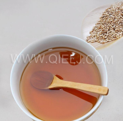 如何提取到高質(zhì)量的大豆油?一條企鵝浸出生產(chǎn)線(xiàn)就足夠了(圖1) 如何提取到高質(zhì)量的大豆油?一條企鵝浸出生產(chǎn)線(xiàn)就足夠了(圖1)