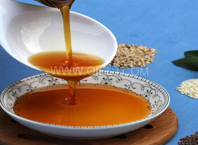 芝麻油提取加工，企鵝糧油機械生產(chǎn)色香味俱佳的油脂(圖1)